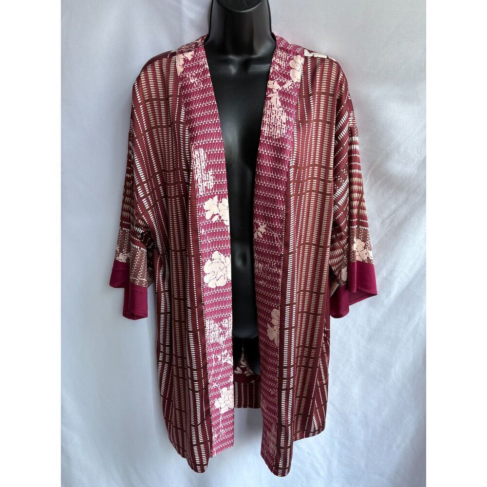 Chico’s Travelers Size 12/14P Open Front Asian Inspired Kimono Red Floral